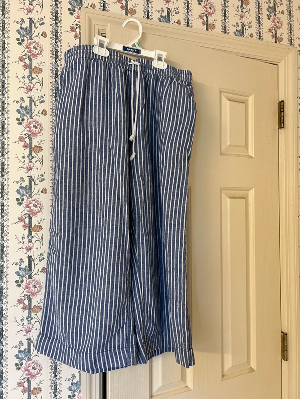 Beachlunchlounge linen/cotton womens capri pants size M
